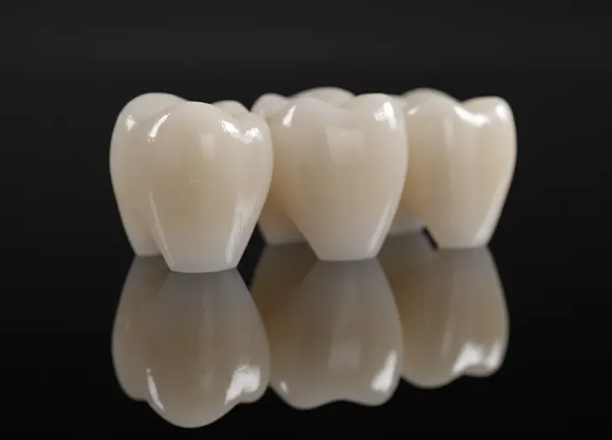 ジルコニア|つつみ歯科医院